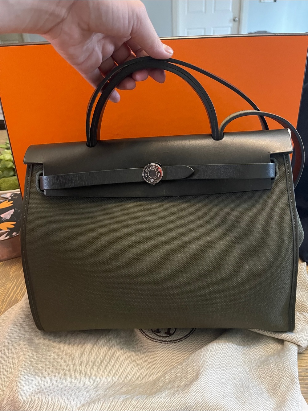 Military Toile Vache Hunter Herbag Zip in Olive Green and Black